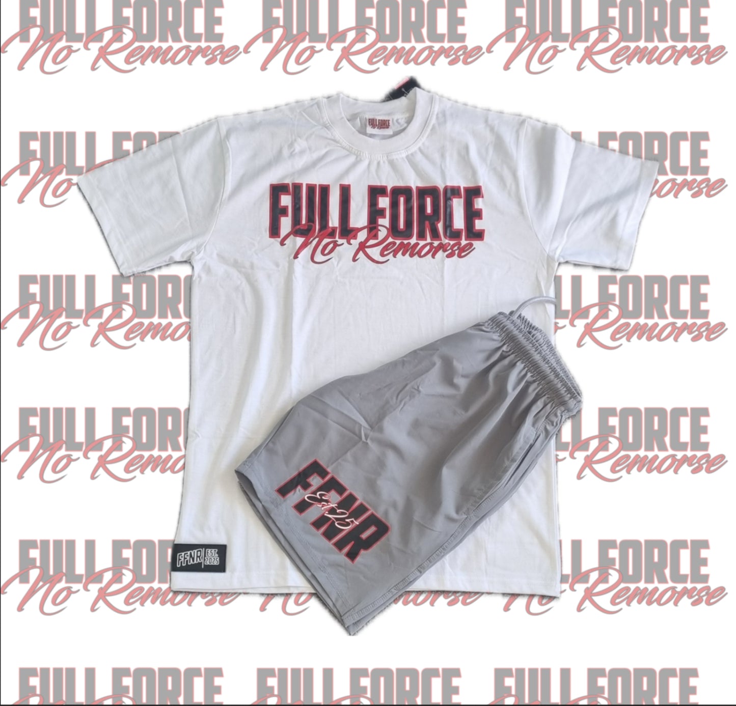 T SHIRT & SHORTS SET